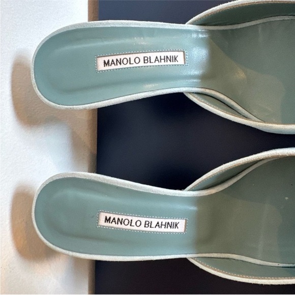Manolo Blahnik Maysale Mule Buckle Light Blue Suede - Picture 2 of 8